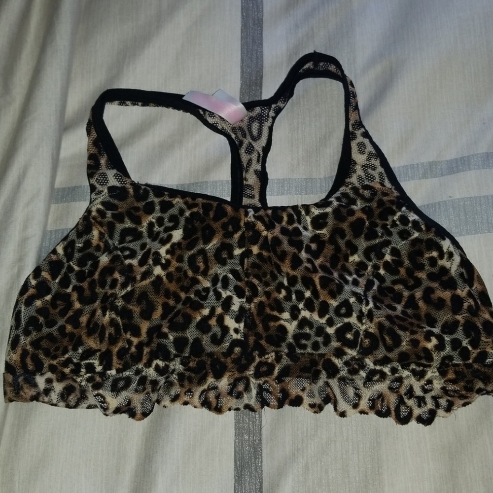 VS Pink cheetah print bralette sz L